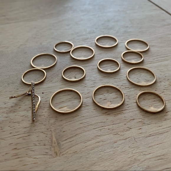 NWOT- Express Gold Midi Ring Set - Picture 12 of 16